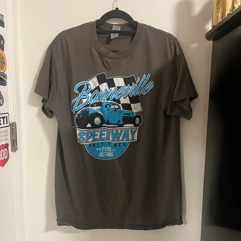 Graphic tee